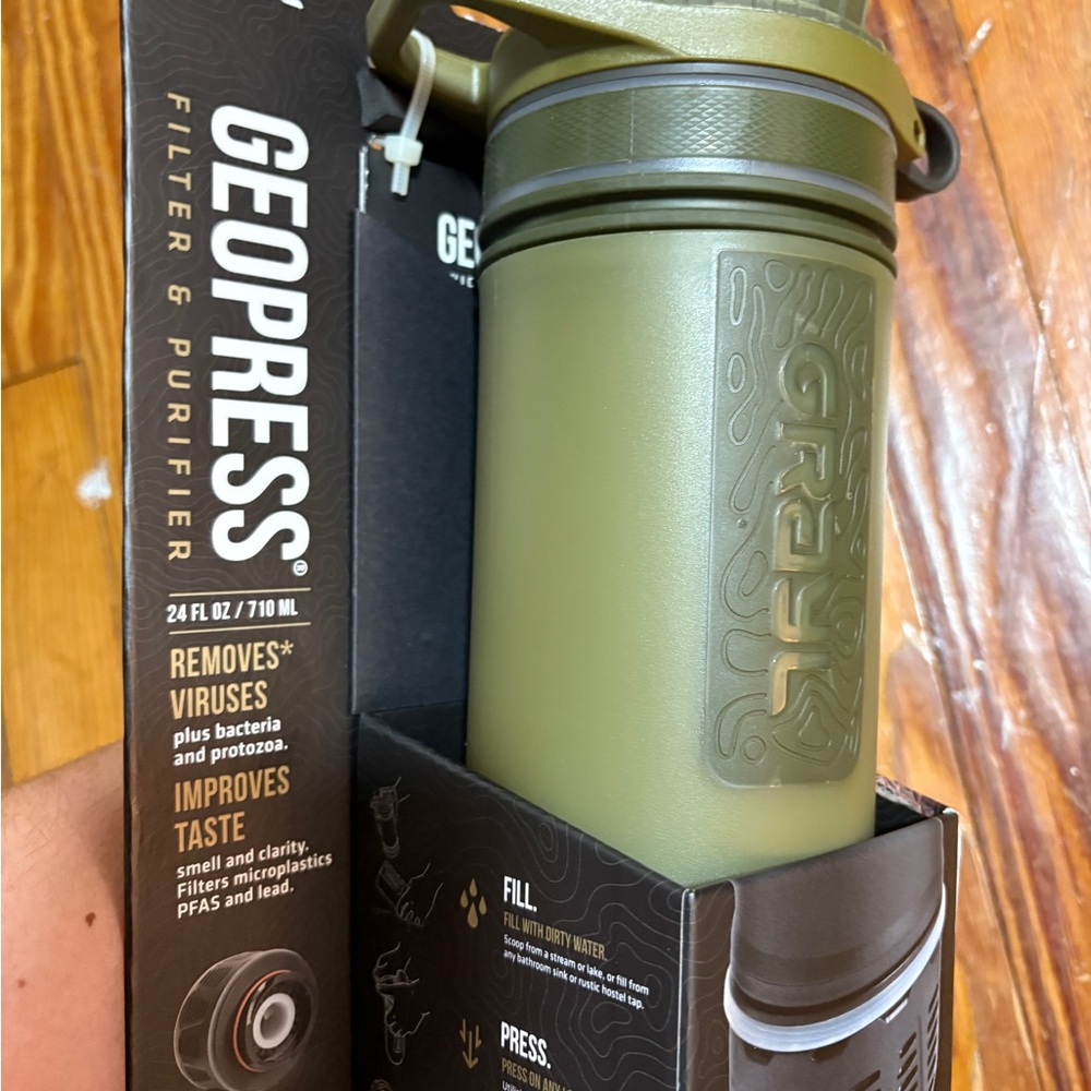Grayl GeoPress Water Purifier Bottle - Olive Green